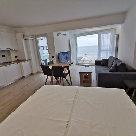 Appartement Petrescu Ap. Mamaia Nord à Năvodari Extérieur photo